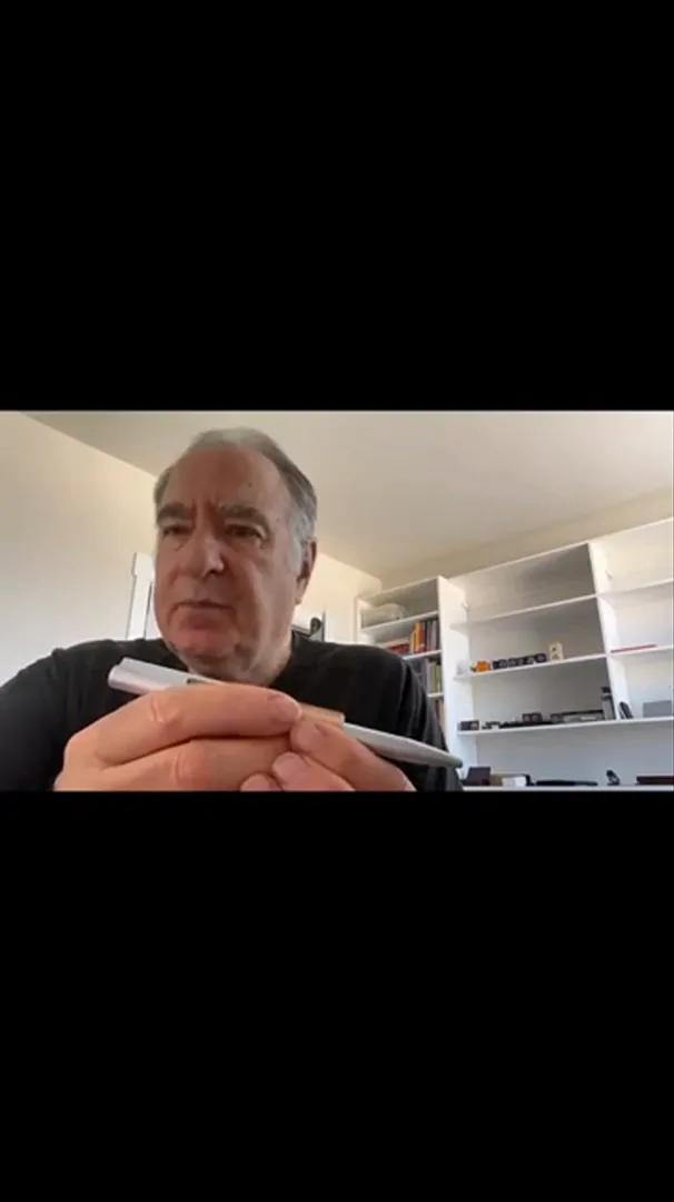 Brian Friedlander demonstrating the Scriben pen